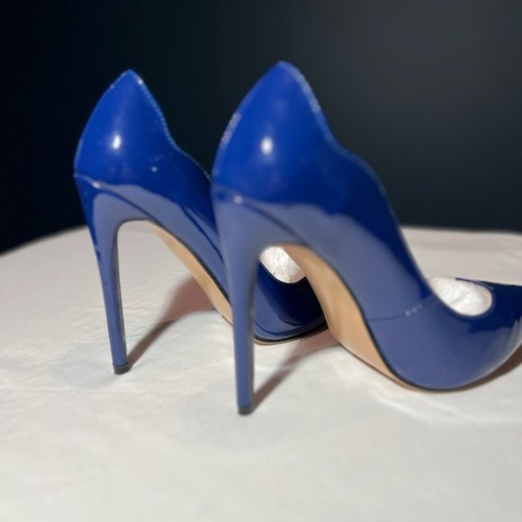 Like New Size 8 Modemoven Stilettos - Picture 2 of 5